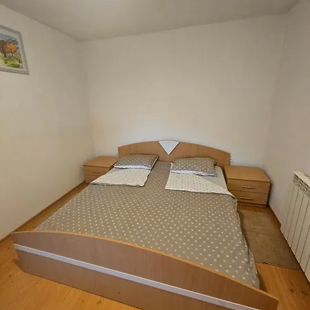 Apartment Apartma Zora *
