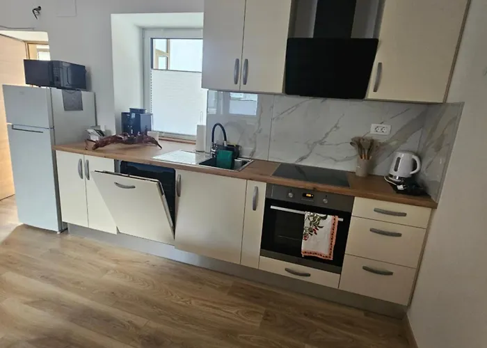 Apartma Zora 博维茨